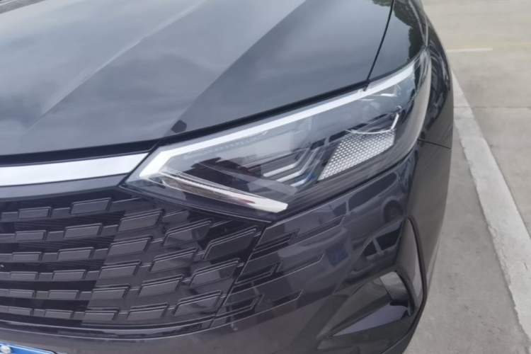 Used Jetta VS7 2024 280TSI Automatic Pioneer Edition Left Front Headlight