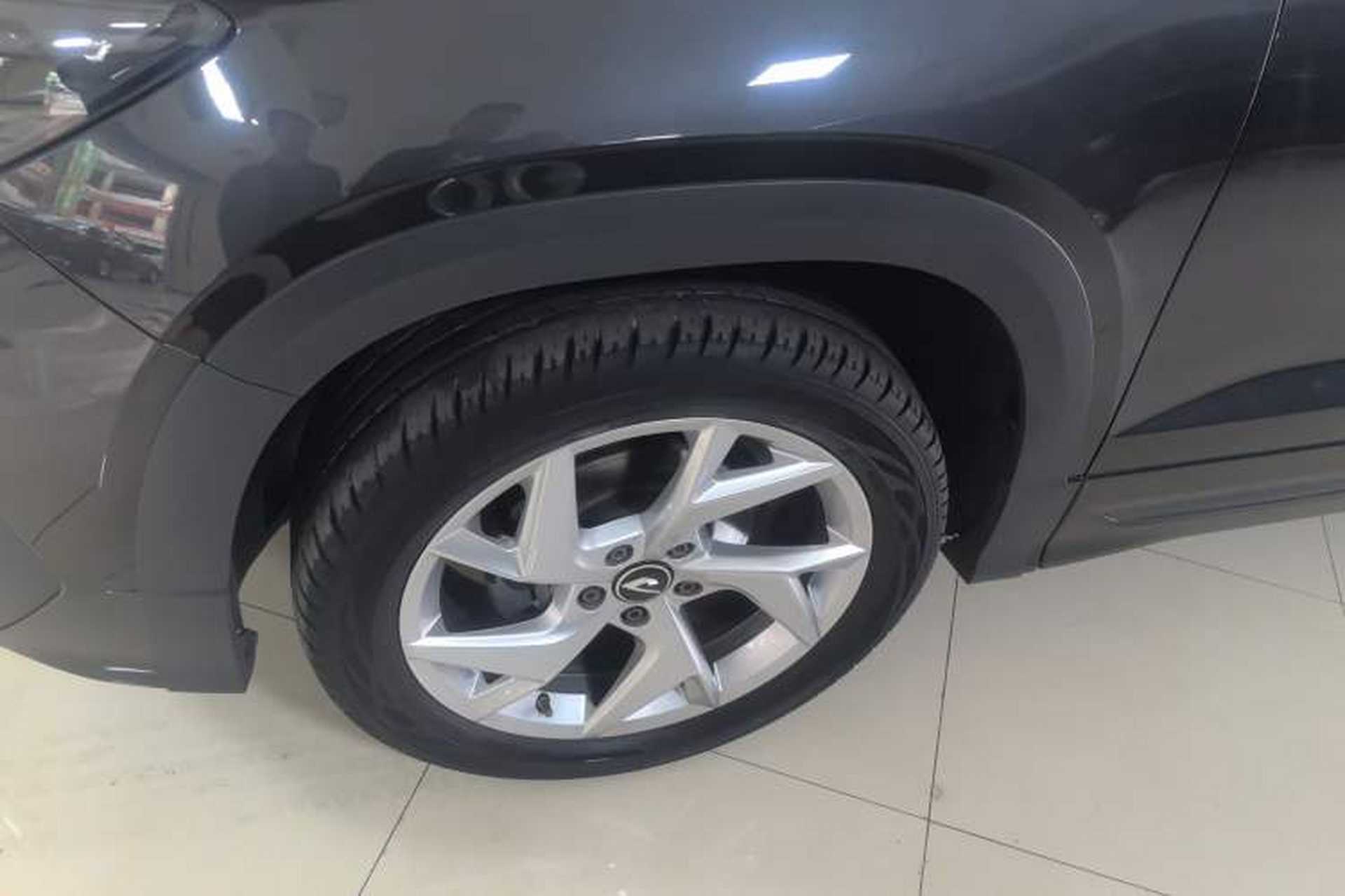 Used Jetta VS7 2024 Kaili Jiangshan 280TSI Automatic Glory Edition Left Front Wheel Hub