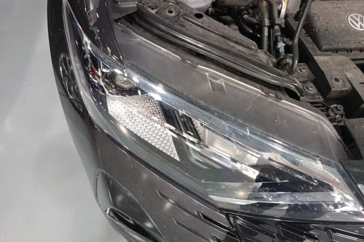 Used Jetta VS7 2024 280TSI Automatic Glory Edition Right Front Headlight