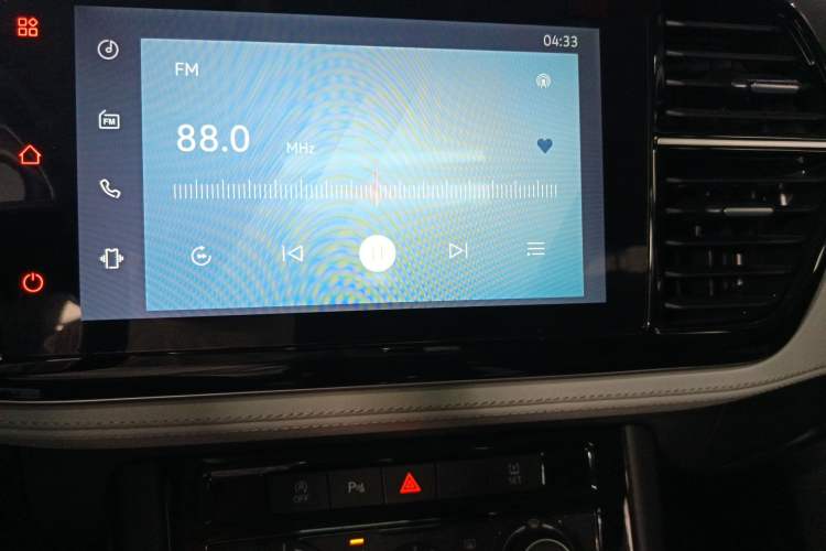 Used Jetta VS7 2024 280TSI Automatic Glory Edition Audio And AC Panel