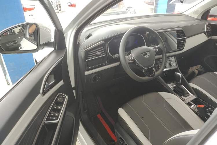 Used Jetta VS7 2024 280TSI Automatic Glory Edition Driver Seat