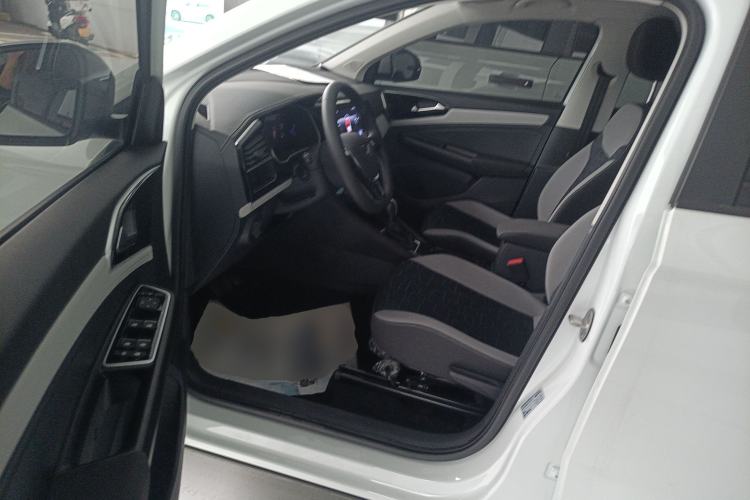 Used Jetta VS7 2024 280TSI Automatic Pioneer Edition Driver Seat