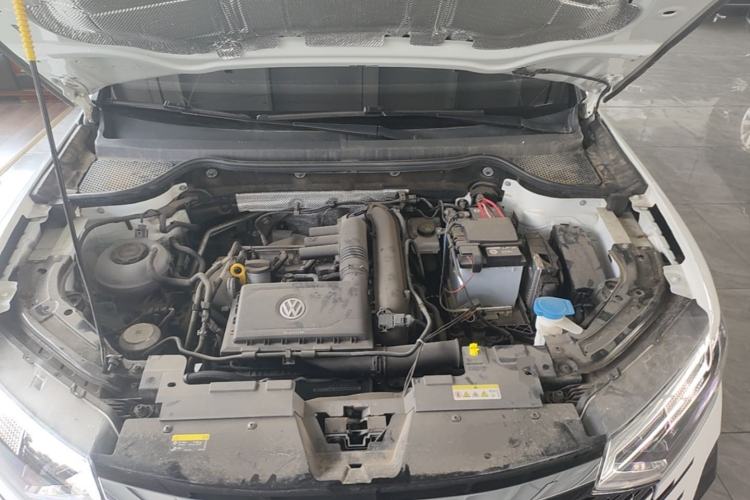 Used Jetta VS7 2024 280TSI Manual Pioneer Edition Engine Bay