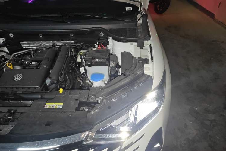 Used Jetta VS7 2024 280TSI Automatic Glory Edition Engine Bay Left