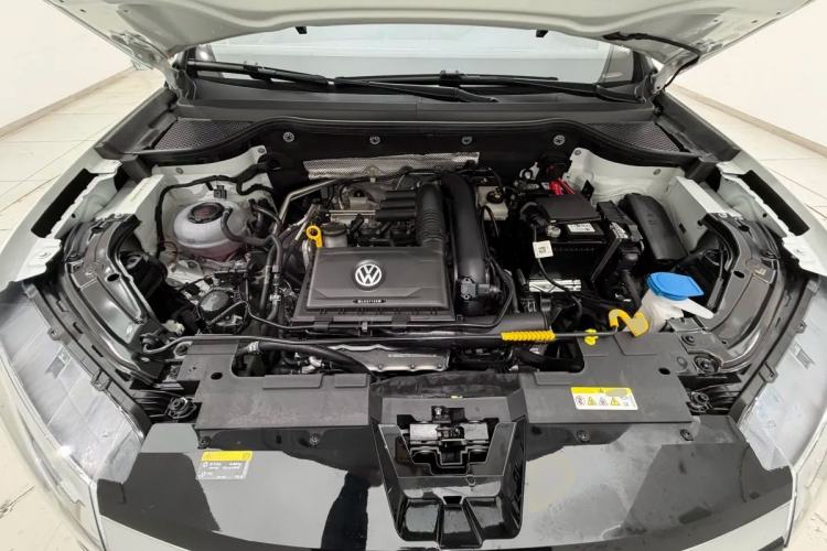 Used Jetta VS7 2024 280TSI Automatic Pioneer Edition Engine Bay
