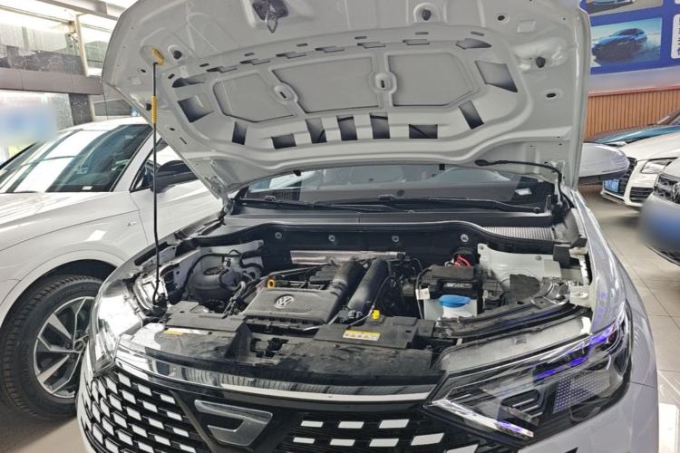 Used Jetta VS7 2024 280TSI Automatic Glory Edition Engine Bay