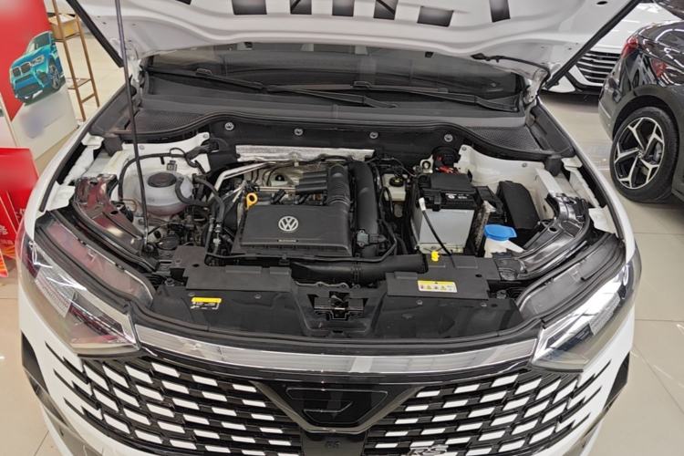 Used Jetta VS7 2024 280TSI Automatic Glory Edition Engine Bay