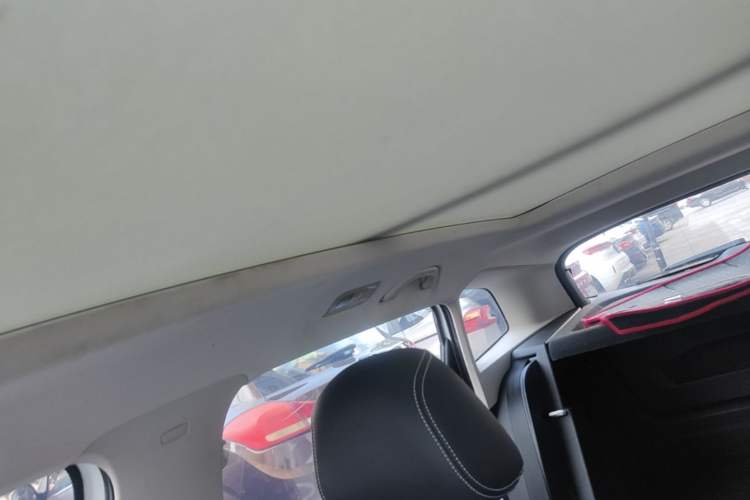 Used Jetta VS7 2024 280TSI Automatic Pioneer Edition Headliner