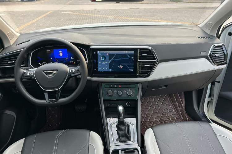 Used Jetta VS7 2024 280TSI Automatic Glory Edition Interior 1