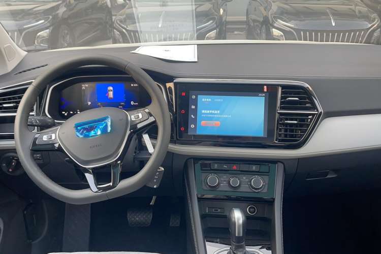 Used Jetta VS7 2024 280TSI Automatic Pioneer Edition Interior 3