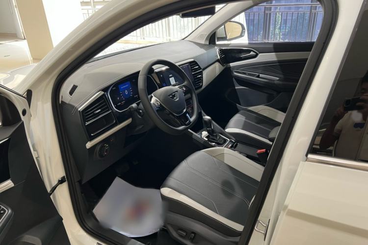 Used Jetta VS7 2024 Kaili Jiangshan 280TSI Automatic Glory Edition Interior 5