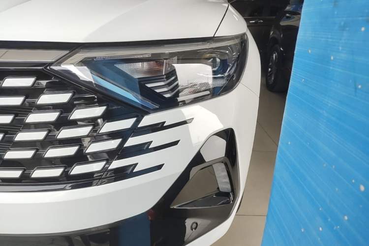 Used Jetta VS7 2024 280TSI Automatic Glory Edition Left Front Headlight