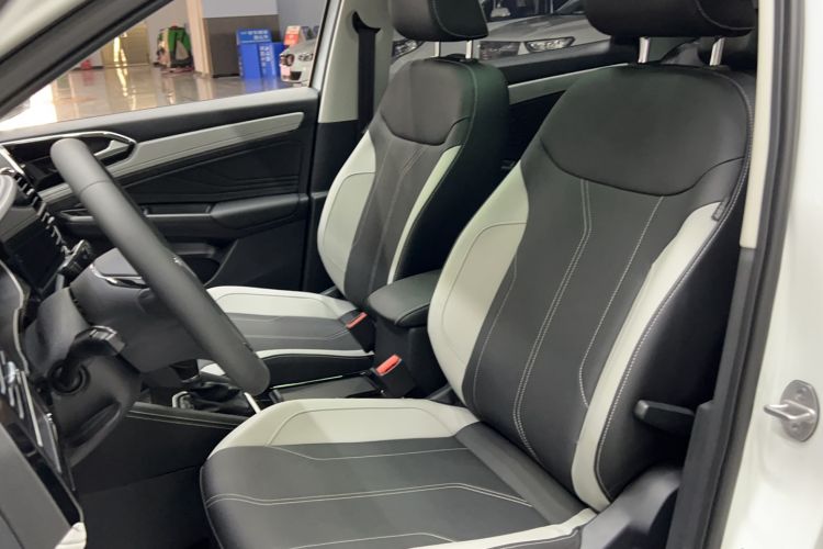 Used Jetta VS7 2024 280TSI Automatic Glory Edition Left Front Seat