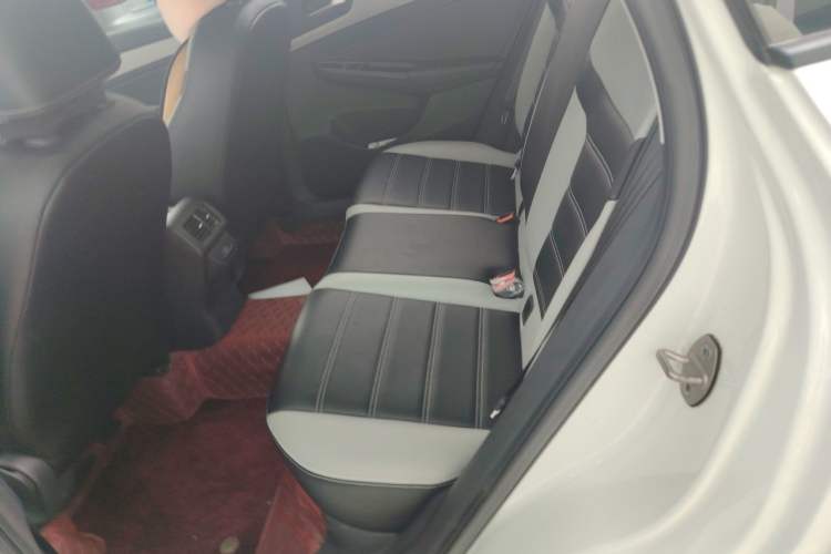 Used Jetta VS7 2024 280TSI Automatic Pioneer Edition Left Rear Seat