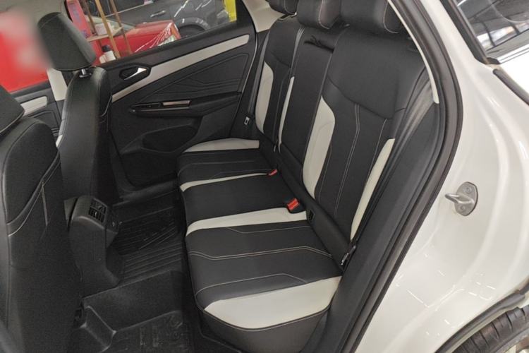 Used Jetta VS7 2024 280TSI Automatic Glory Edition Left Rear Seat