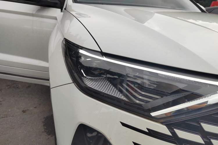 Used Jetta VS7 2024 5th Anniversary Edition 280TSI Manual Pioneer Version Right Front Headlight