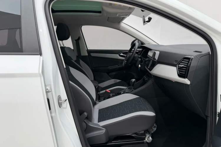 Used Jetta VS7 2024 280TSI Automatic Pioneer Edition Right Front Seat