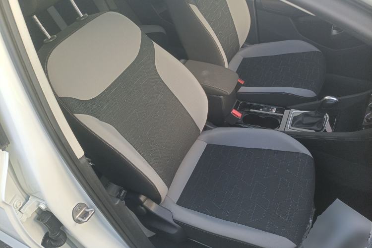 Used Jetta VS7 2024 280TSI Automatic Pioneer Edition Right Front Seat