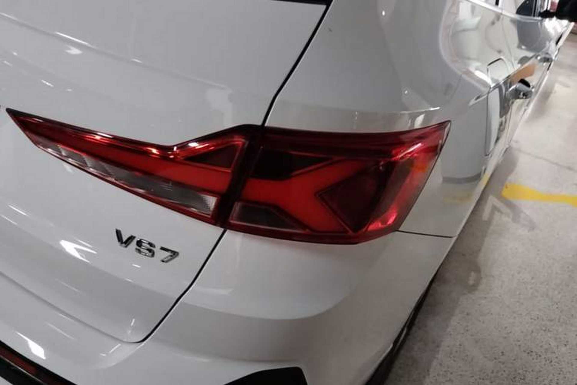 Used Jetta VS7 2024 280TSI Automatic Glory Edition Right Rear Taillight