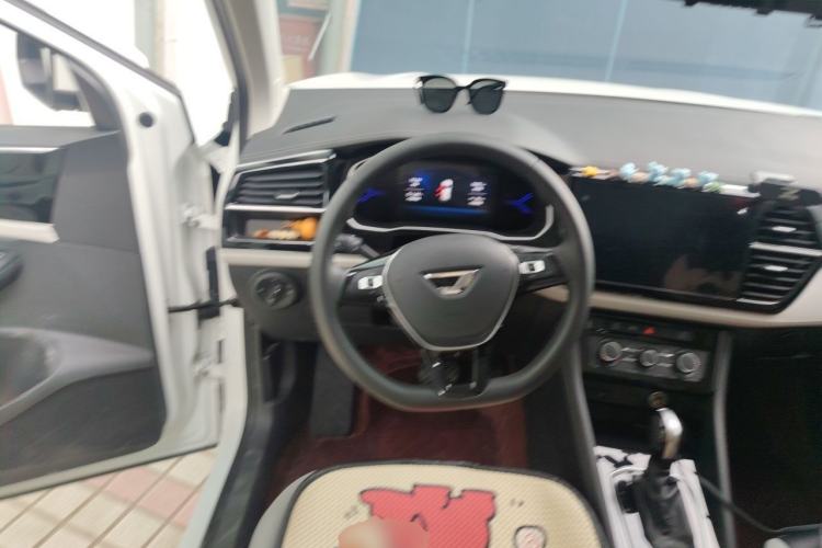 Used Jetta VS7 2024 280TSI Automatic Pioneer Edition Steering Wheel