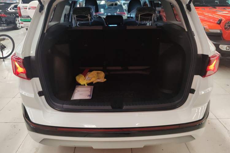 Used Jetta VS7 2024 280TSI Automatic Pioneer Edition Trunk