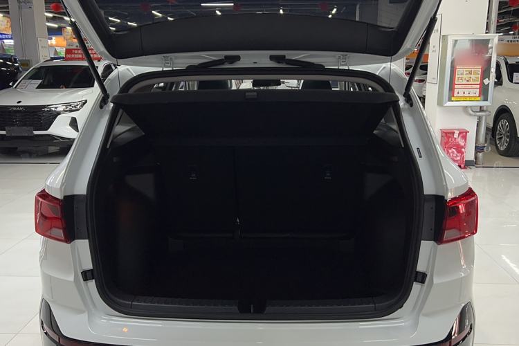 Used Jetta VS7 2024 280TSI Automatic Glory Edition Trunk