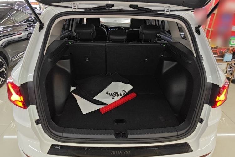 Used Jetta VS7 2024 280TSI Automatic Glory Edition Trunk