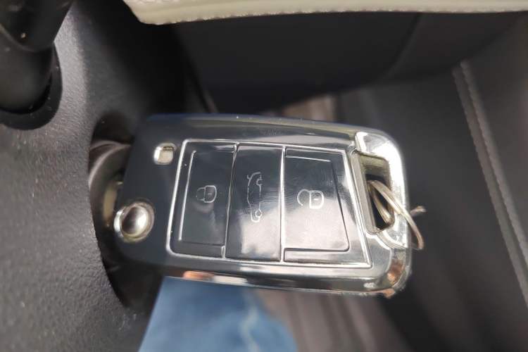 Used Jetta VS7 2024 5th Anniversary Edition 280TSI Manual Pioneer Version Vehicle Key
