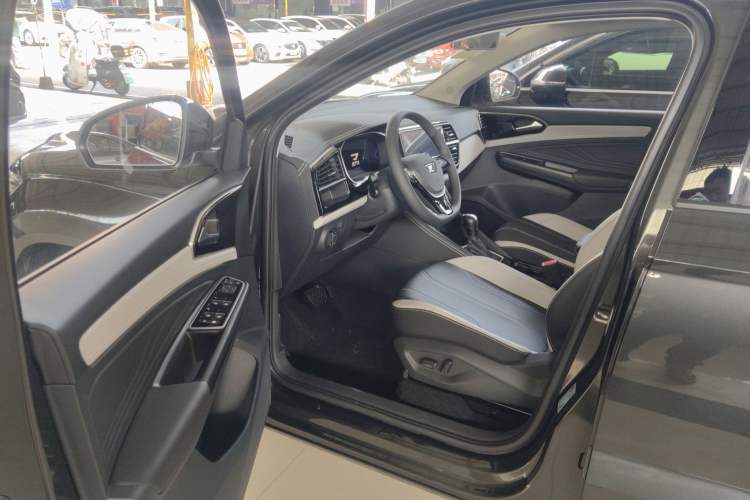 Used Jetta VS7 2026 Model, 280TSI Automatic Glory Edition Driver Seat