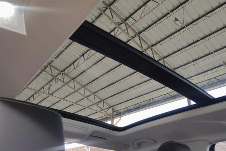 Used Jetta VS7 2026 Model, 280TSI Automatic Glory Edition Headliner