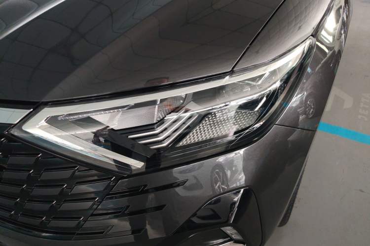 Used Jetta VS7 2026 Model, 280TSI Automatic Glory Edition Left Front Headlight
