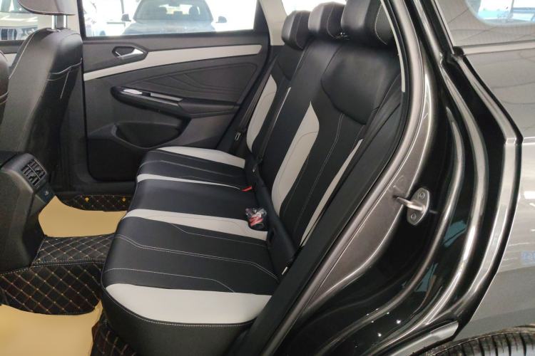 Used Jetta VS7 2026 Model, 280TSI Automatic Glory Edition Left Rear Seat