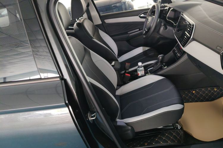 Used Jetta VS7 2026 Model, 280TSI Automatic Glory Edition Right Front Seat