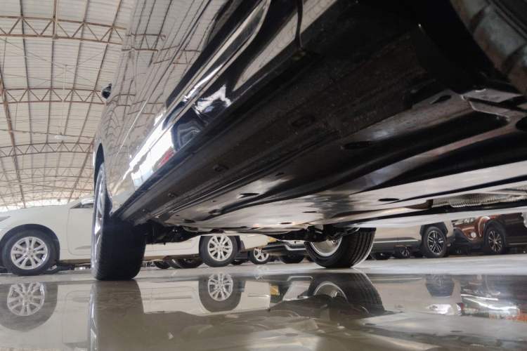 Used Jetta VS7 2026 Model, 280TSI Automatic Glory Edition Right Side Sill