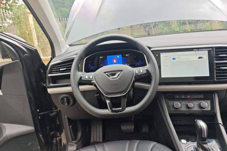 Used Jetta VS7 2026 Model, 280TSI Automatic Glory Edition Steering Wheel