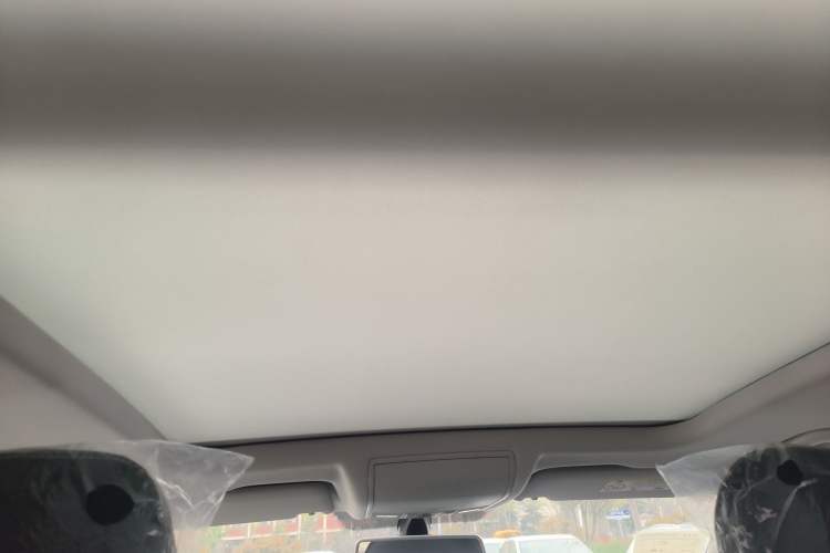 Used Jetta VS7 2026 Model, 280TSI Automatic Glory Edition Headliner