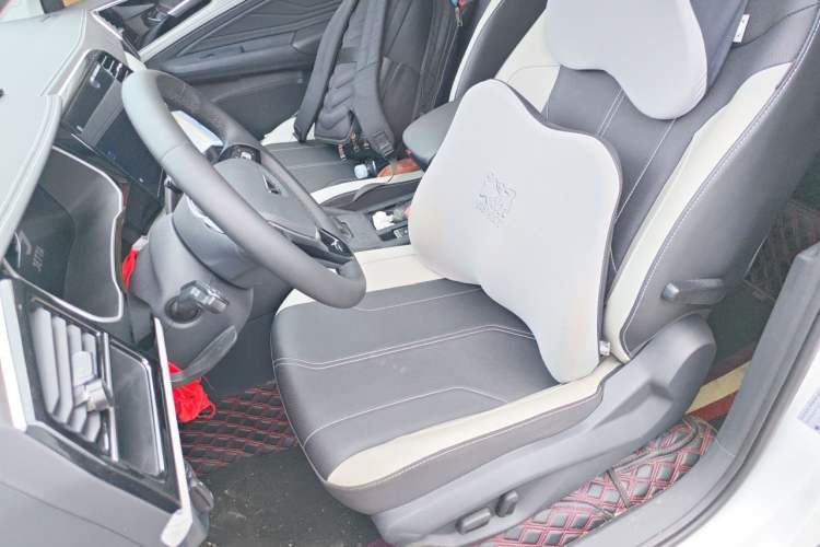 Used Jetta VS7 2026 Model, 280TSI Automatic Glory Edition Left Front Seat