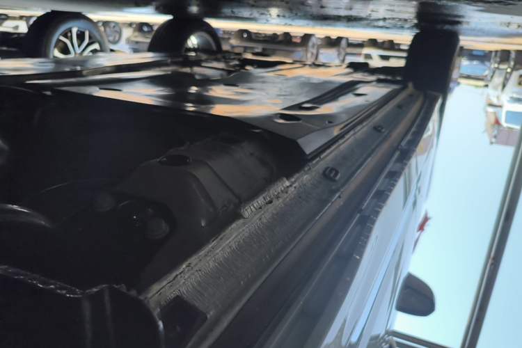 Used Jetta VS7 2026 Model, 280TSI Automatic Pioneer Edition Left Side Sill