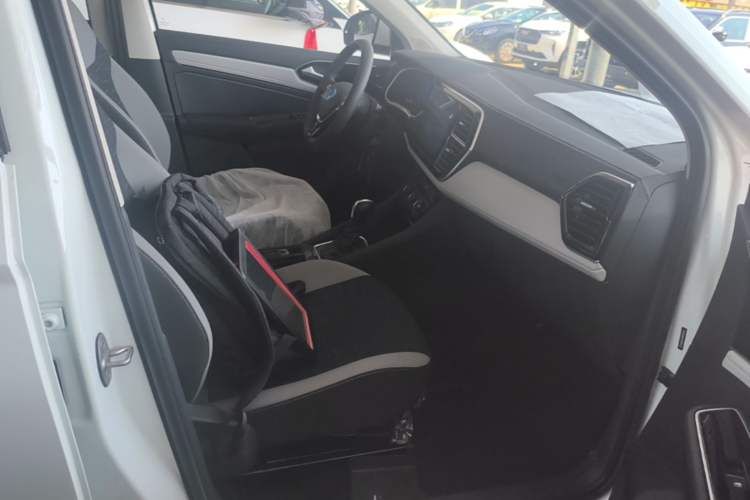 Used Jetta VS7 2026 Model, 280TSI Automatic Pioneer Edition Right Front Seat
