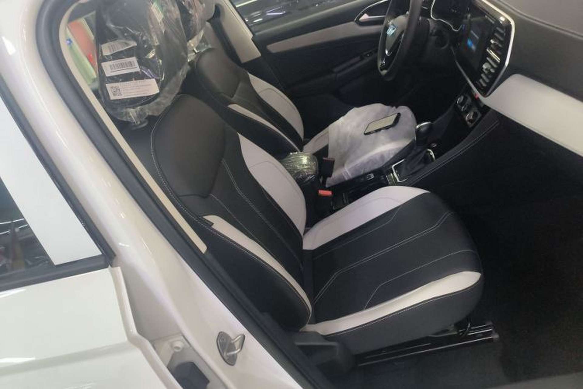 Used Jetta VS7 2026 Model, 280TSI Automatic Glory Edition Right Front Seat