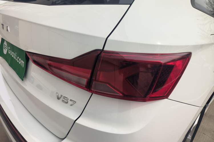 Used Jetta VS7 2026 Model, 280TSI Automatic Glory Edition Right Rear Taillight
