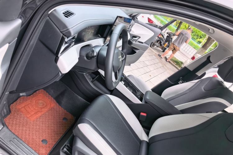 Used Jetta VS8 2026 Model 280TSI Automatic Supreme Edition Driver Seat