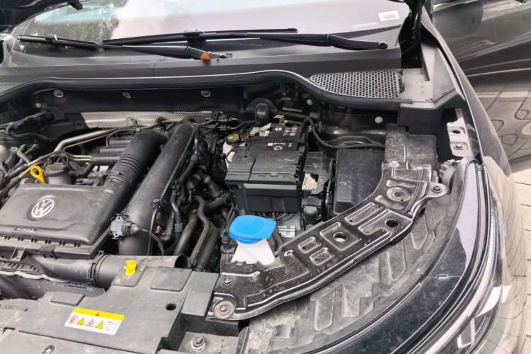 Used Jetta VS8 2026 Model 280TSI Automatic Supreme Edition Engine Bay Left