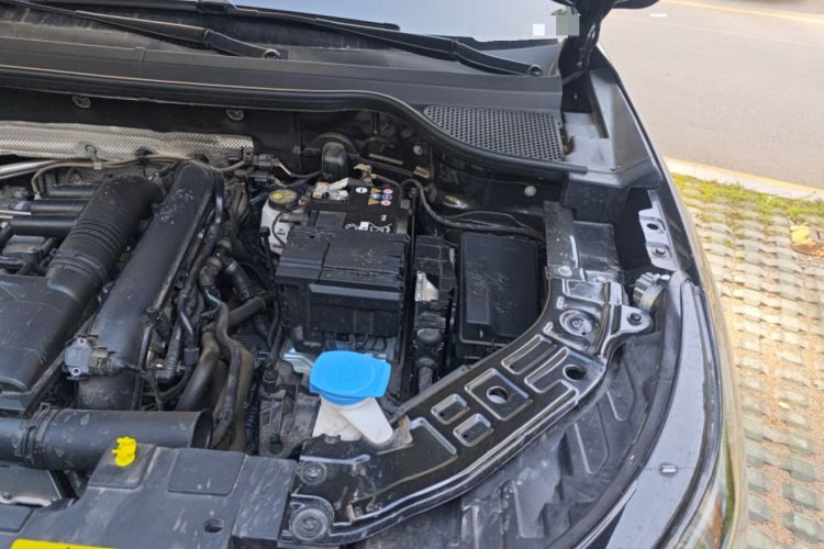 Used Jetta VS8 2026 Model 280TSI Automatic Supreme Edition Engine Bay Left
