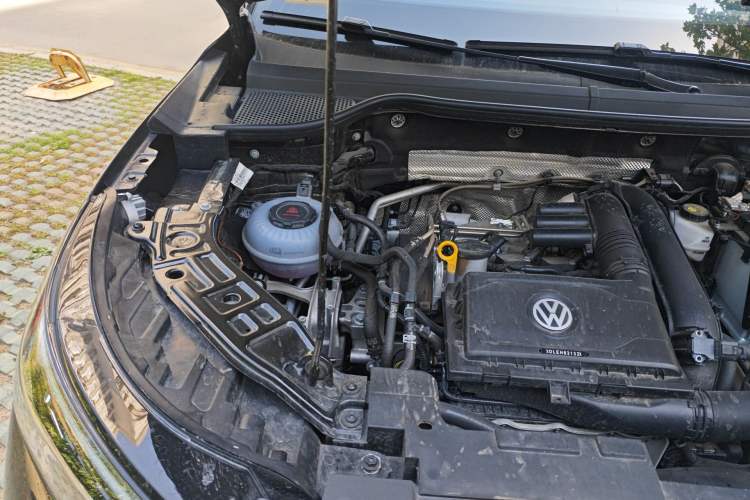 Used Jetta VS8 2026 Model 280TSI Automatic Supreme Edition Engine Bay Right