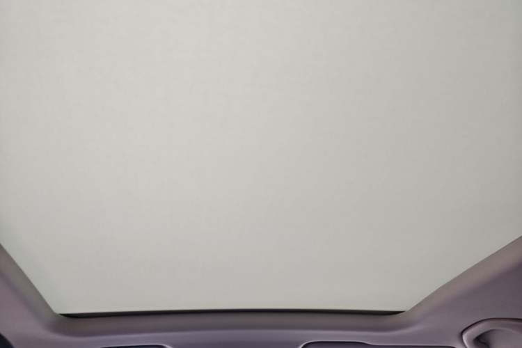 Used Jetta VS8 2026 Model 280TSI Automatic Supreme Edition Headliner
