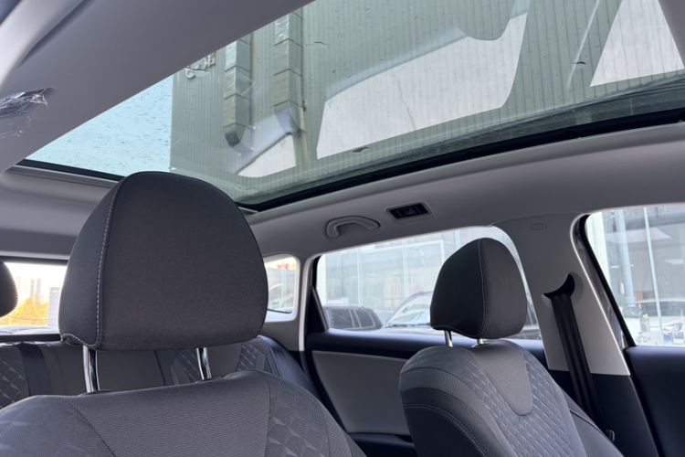 Used Jetta VS8 2026 Model 280TSI Automatic All-Round Edition Headliner