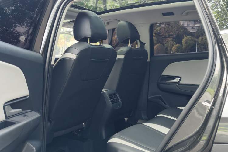 Used Jetta VS8 2026 Model 280TSI Automatic Supreme Edition Interior 1