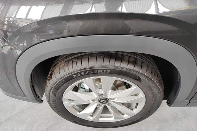 Used Jetta VS8 2026 Model 280TSI Automatic All-Round Edition Left Front Wheel Hub