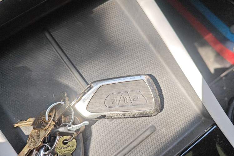 Used Jetta VS8 2026 Model 280TSI Automatic Supreme Edition Vehicle Key